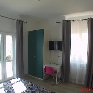 Private Bathroom Room